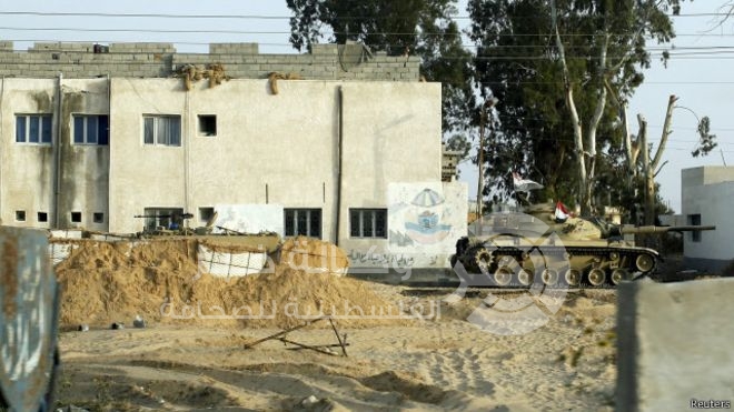 إصابة 8 أشخاص من الشرطة والمدنيين في هجوم بمدينة العريش