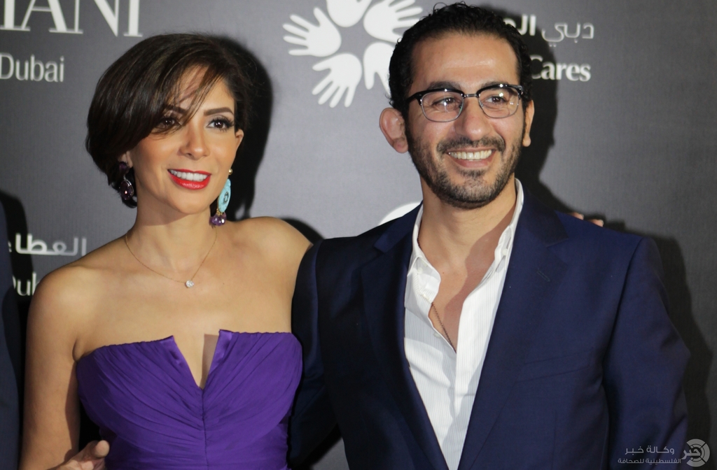 أحمد حلمي ومنى زكي في الساحل الشمالي