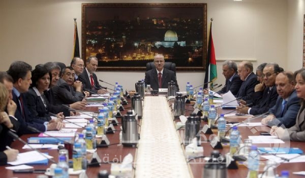 420 مليون دولار عجز الموازنة الفلسطينية قبل التمويل