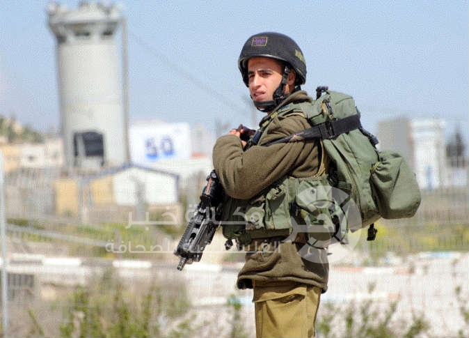 خــــريــــج 4 حـــــروب لكنـنـــي أخـــــاف الحجــــارة !