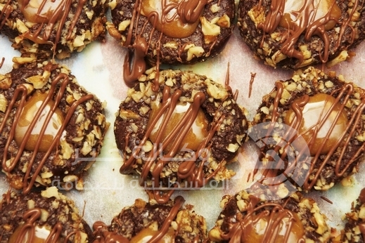 كرات البسكويت بالكراميل