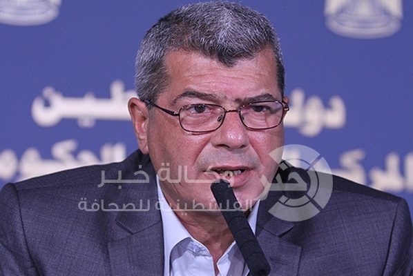 قراقع: سنرفع ملف الأسرى للجنايات الدولية