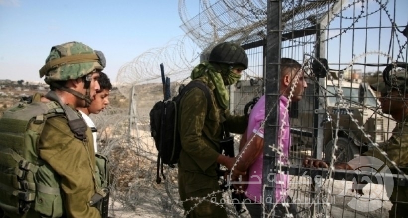 الاحتلال يعتقل 4 فلسطينيين تسللوا من قطاع غزة