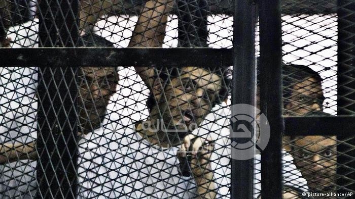 منظمة حقوقية: عدد الصحفيين المسجونين بمصر بلغ رقماً قياسياً