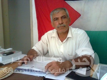 الزق "لحماس " ارفعوا ايديكم عن معبر رفح