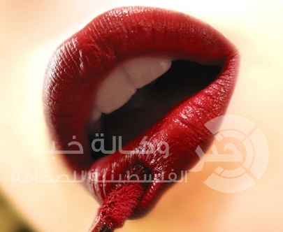 بالفيديو : الخطوات الطريقة المثلى لرسم الشفاه