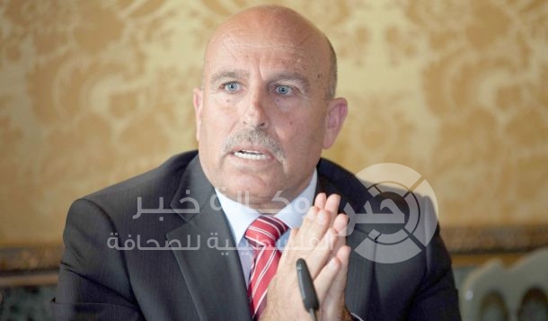 أبو زايدة يؤكد ما نشرته وكالة خبر حول تفاصيل مصالحة الرئيس ودحلان