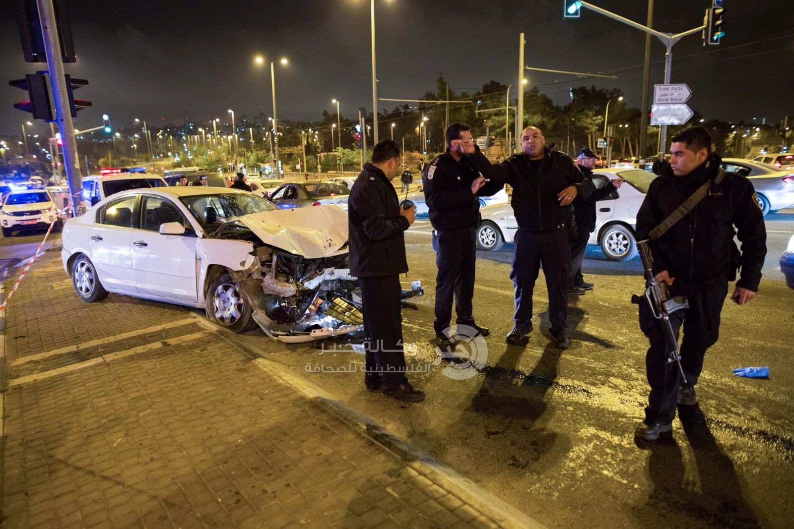 اصابة شرطي اسرائيلي بحادث دهس في الخليل