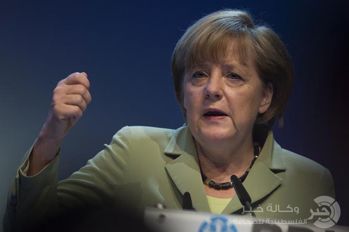 تحليل.. ميركل تجد أزمة اللاجئين أكبر التحديات أمامها