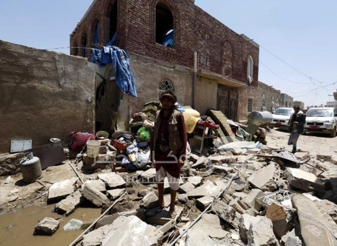 5 غارات على معسكر للحوثيين بمأرب