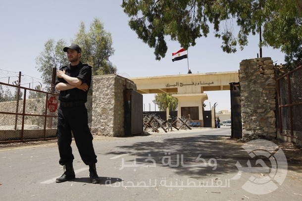 الديمقراطية تطالب الجانب المصري فتح معبر رفح بـ"شكل دائم"