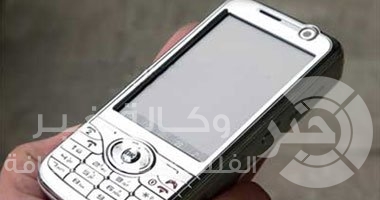 ما هي أضرار استخدام الهاتف المحمول قبل النوم ؟