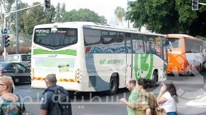 الانتقادات تدفع إسرائيل للتراجع عن الفصل العنصري في الحافلات