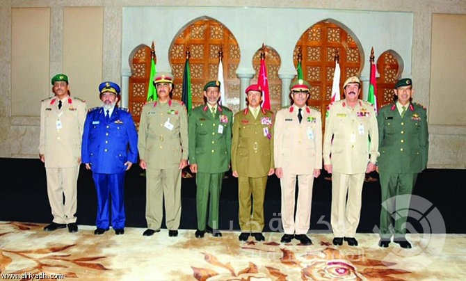 "التعاون الخليجي" يبحث شن هجمات برية وجوية وبحرية ضد "داعش"