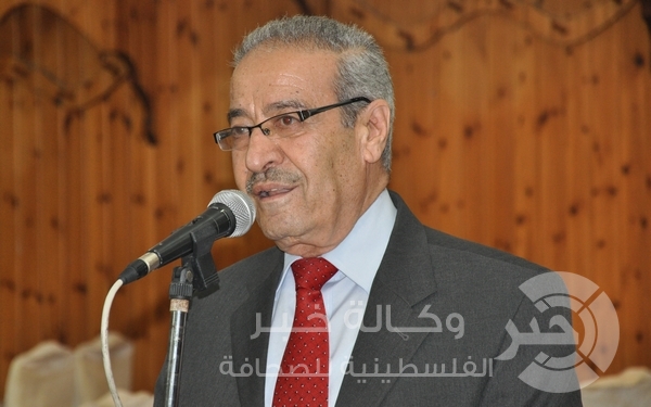 تيسير خالد ينفي أنباء مقاطعة الجبهة لاجتماعات تنفيذية منظمة التحرير