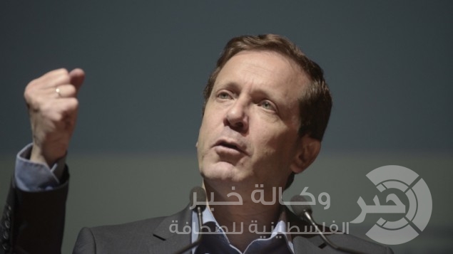 هرتسوغ: السياسيون الذين ذهبوا الى الحرم اشعلوا المنطقة