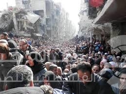 متحدث باسم “الأنروا”: 3500 طفل عالقون باليرموك والشيوخ يموتون كل يوم