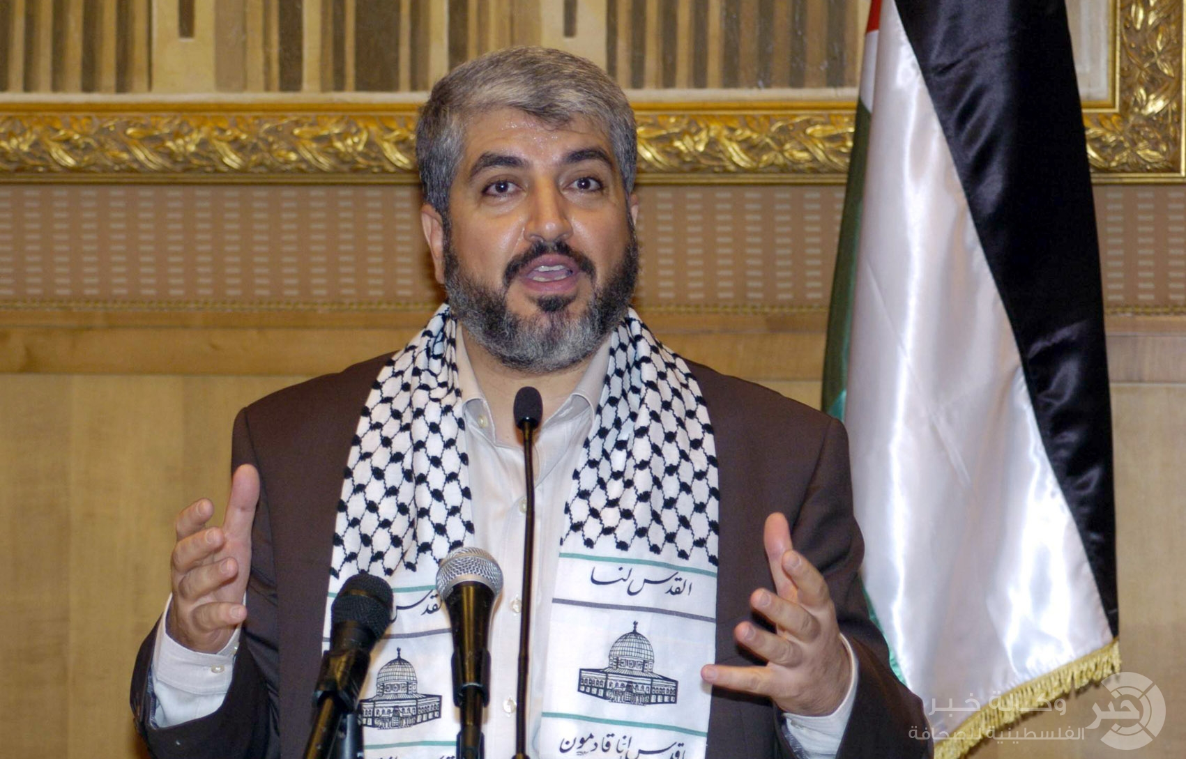 مشعل :الانتفاضة مكسب للكل الفلسطيني ولا يستطيع أحد توجيهها على هواه