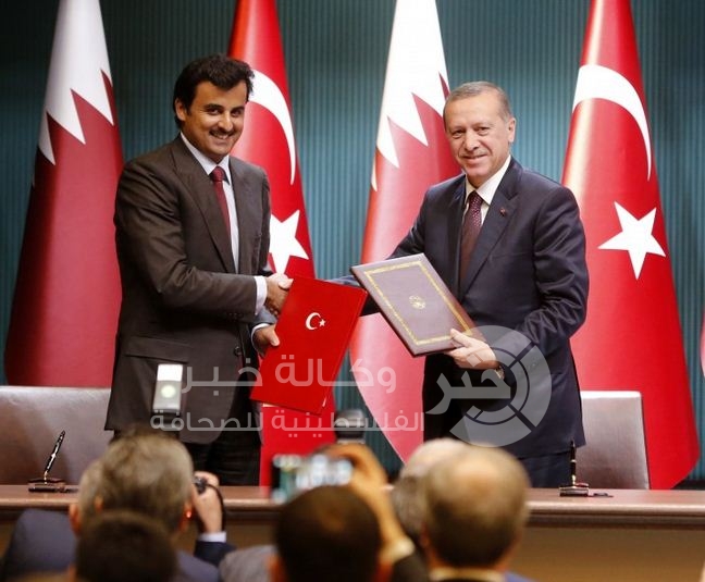 "اتفاق تعاونٍ عسكري" بين تركيا وقطر يسمح بنشر قوات مشتركة في كلا البلدين