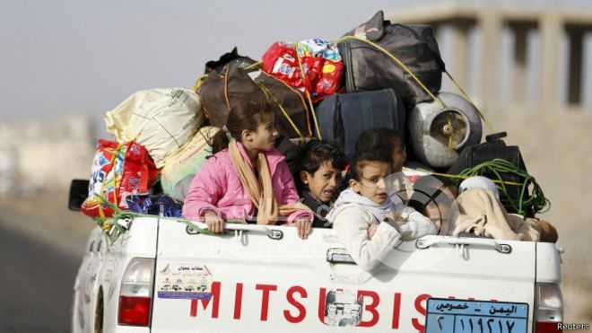 الحرب في اليمن: "100 ألف يمني فروا من منازلهم" منذ بداية عملية "عاصفة الحزم"