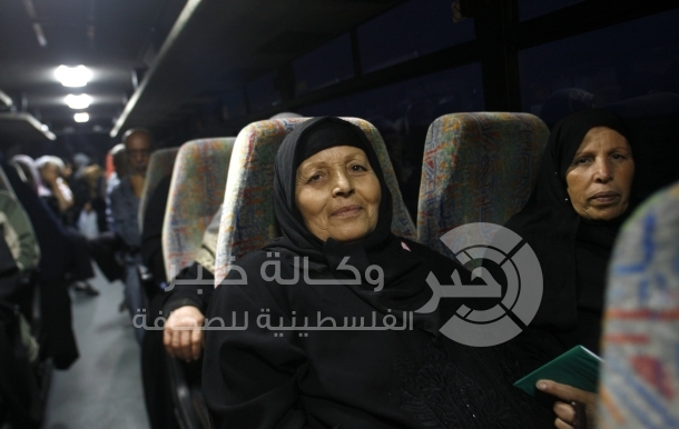 دفعة جديدة من أهالي أسرى غزة تزور أبنائها في سجن ريمون