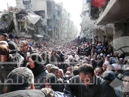 عبدالمجيد: 7 آلاف لاجئ فلسطيني مهددين بالتهجير في مخيم اليرموك