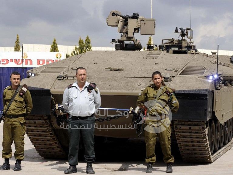 جيش الاحتلال يوقع صفقات ضخمة لشراء ناقلات "نمرة"