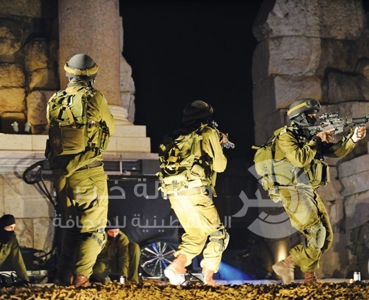 الاحتلال يعتقل ضابط أمن و3 شبان في عصيرة الشمالية