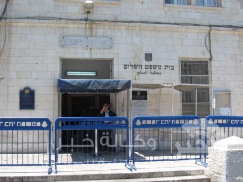 الحكم على مقدسي وتمديد توقيف 8 آخرين