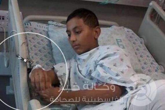 الاحتلال يُدخل الأسرى الجرحى في المشافي بأرقام اعتقالية