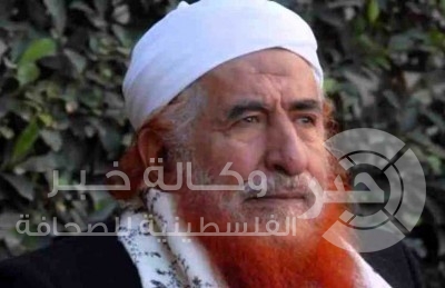 الحوثيون يفجرون منزلا لرئيس هيئة علماء اليمن