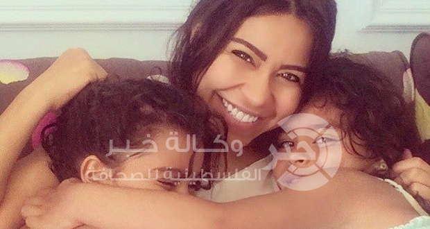 شيرين وابنتيها 