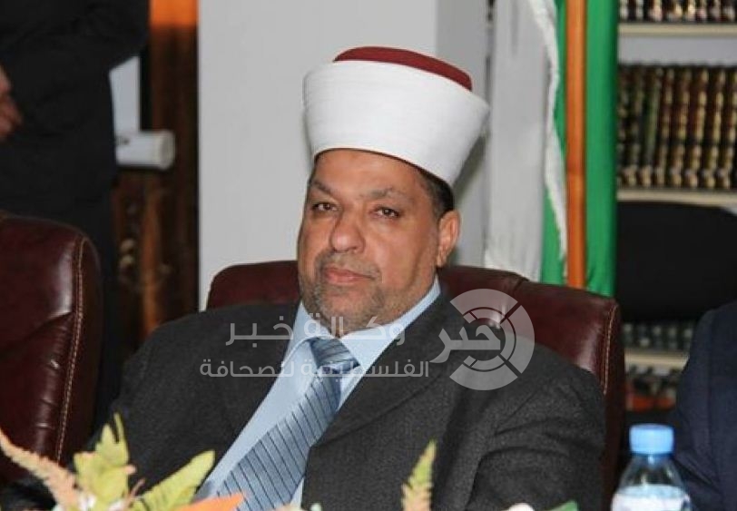 ادعيس: صدور جوازات لجنة الحج خلال أيام