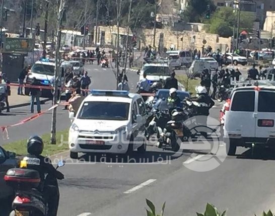 7 اصابات بعملية دهس بالقدس واستشهاد المنفذ