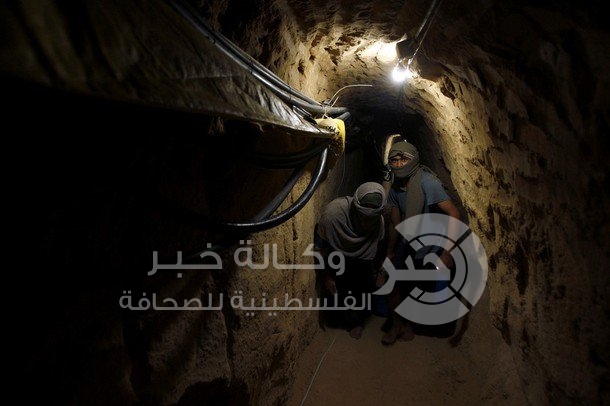 نجاة 7 عمال اثر انهيار نفق شرق رفح