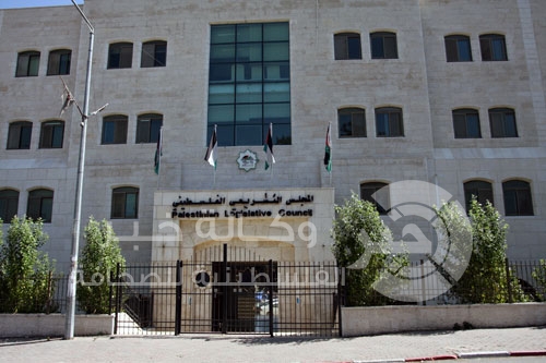 حماس : فشلت حكومة "الحمدالله" ونحن الان نريد حكومة فصائل جديدة