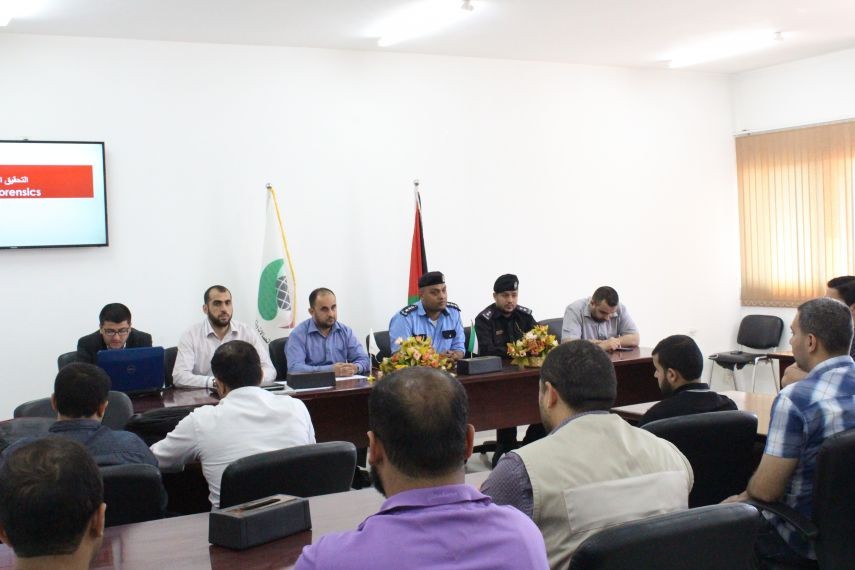 الاتصالات تفتتح دورة تدريبية حول "مكافحة الجرائم الإلكترونية"