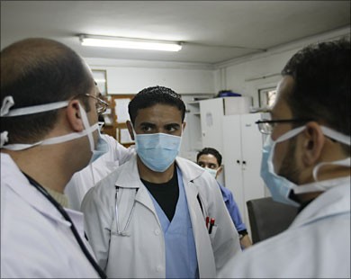 الصحة بغزّة تُقر رسمياً بتسجيل حالات إصابة بانفلونزا الخنازير