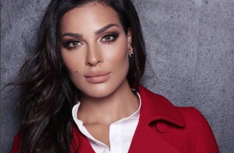 وفاة والد الممثلة نادين نجيم بعد صراع مع المرض