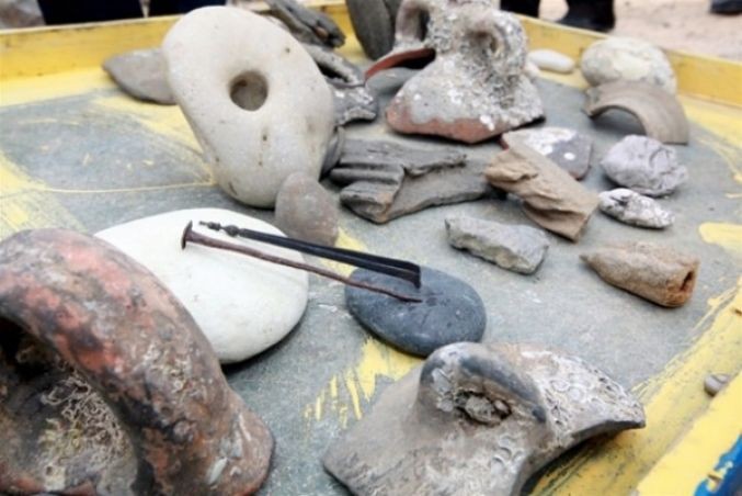 شرطة الخليل تضبط 2571 قطعة أثرية بحوزة مشتبهين