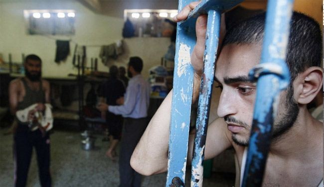 تدهور الحالة الصحية لعدد من المعتقلين في سجني "ريمون" والنقب