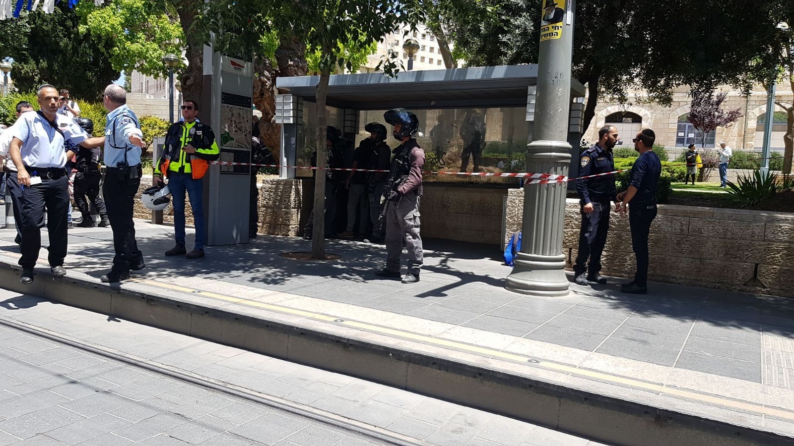 شاب يطعن إسرائيليا في القدس المحتلة