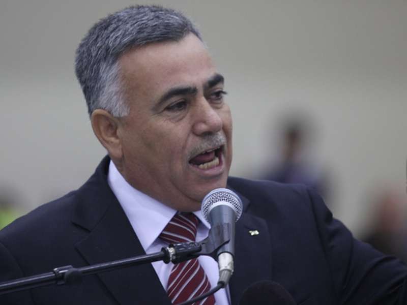 الوزير "الأعرج" يشيد بمواقف ماليزيا تجاه القضية الفلسطينية