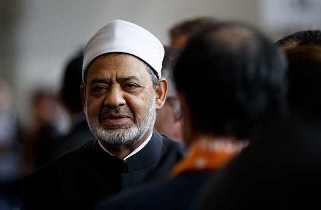 شيخ الأزهر: مساعدة اللاجئين الفلسطينيين واجب إنساني 