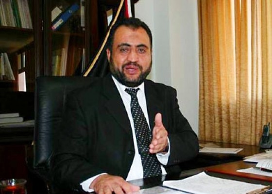 سلطات الاحتلال تفرج عن الوزير الأسبق وصفي قبها