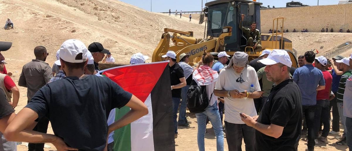 تواصل الاعتصام المفتوح في الخان الأحمر