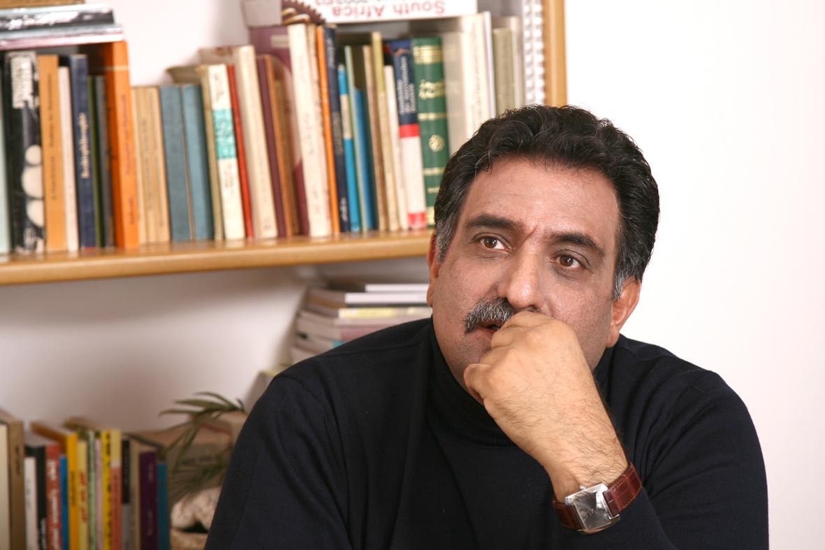 عزمي بشارة يكشف عن تركه العمل السياسي