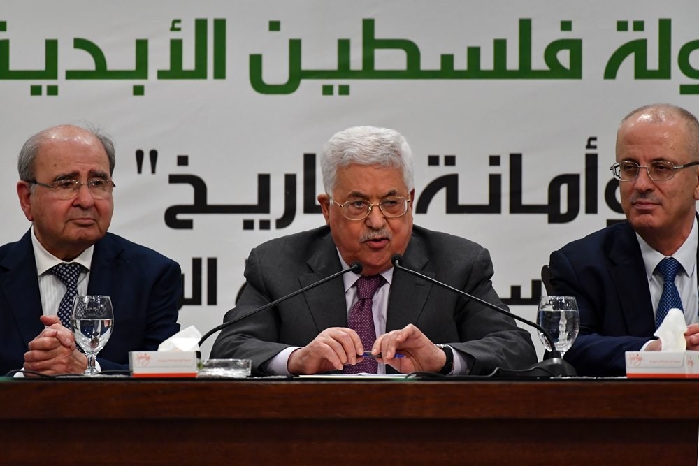 متخذًا 3 إجراءات بحق أمريكا وإسرائيل وحماس