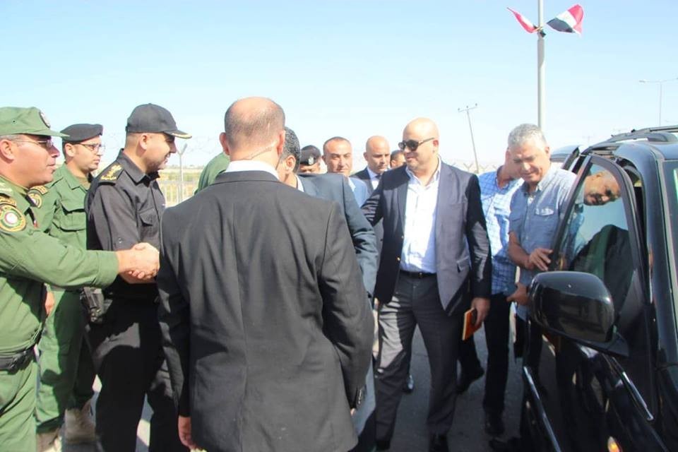 الوفد المصري يُغادر غزّة بعد لقاء قيادات الفصائل لبحث التهدئة والمصالحة