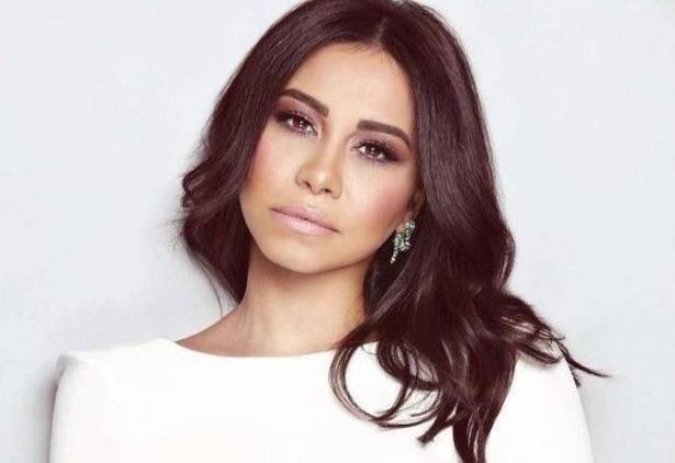 بالفيديو: شيرين عبد الوهاب ترد على اتهامها بمحاربة عمرو دياب وترفض المقارنة معه